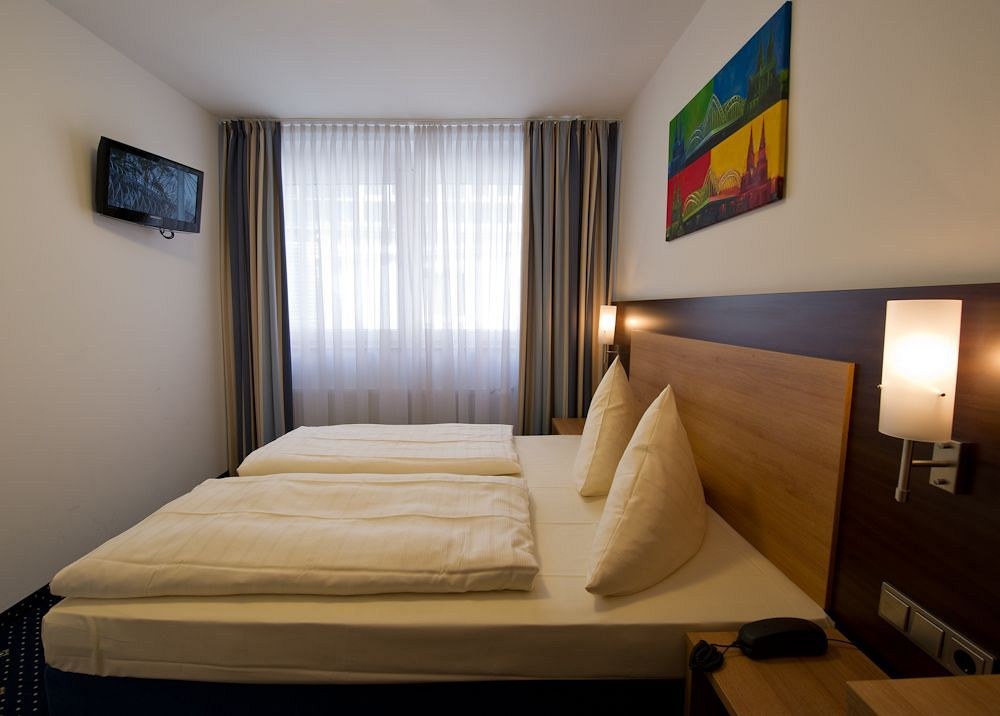 Callas Hotel Am Dom photo 1