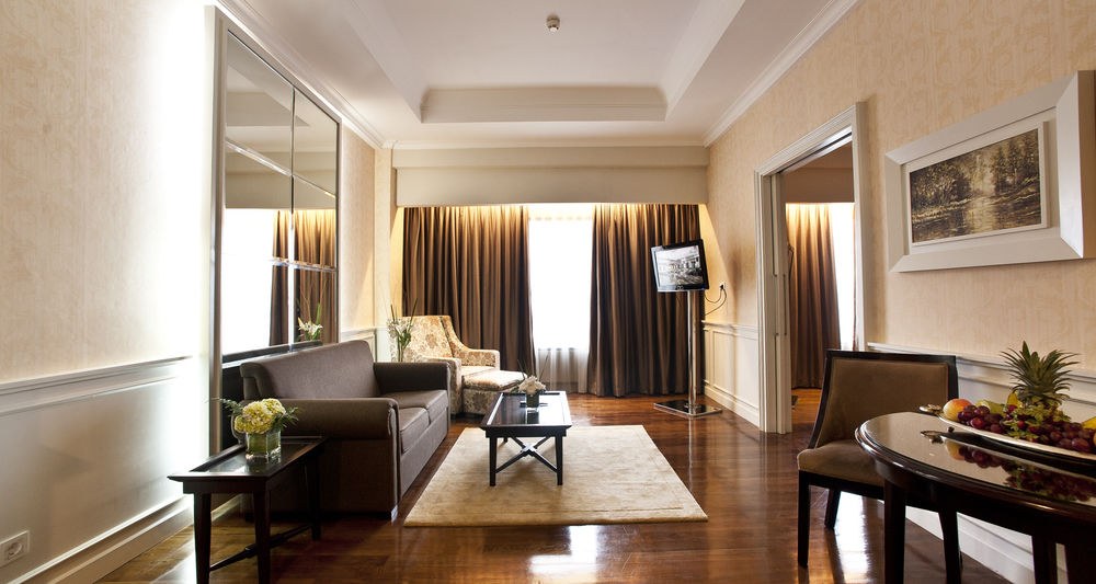 ROYAL KUNINGAN HOTEL photo 1