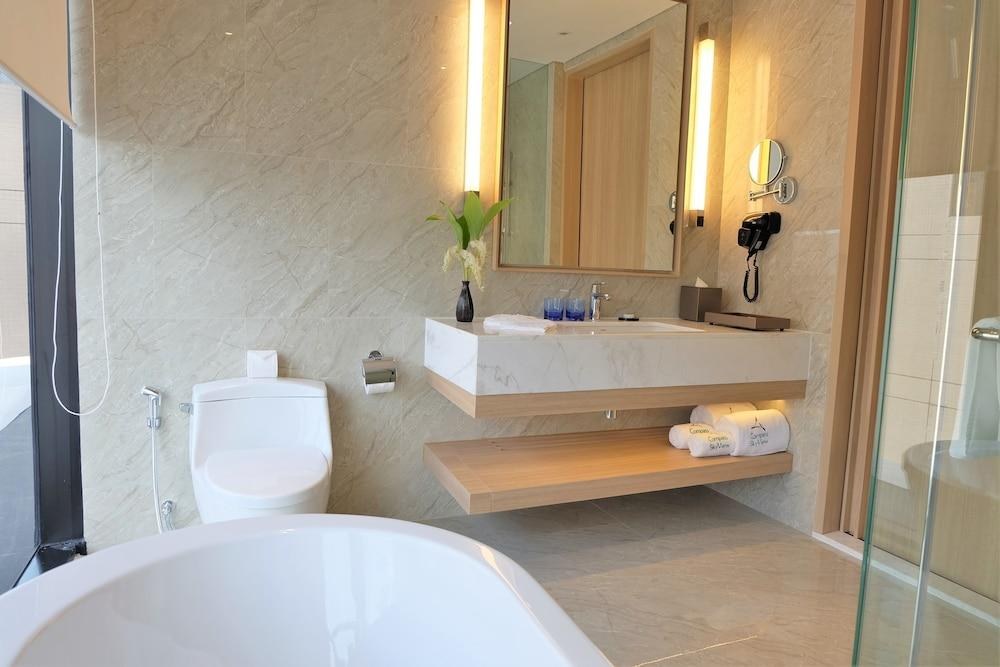 COMPASS SKYVIEW BY COMPASS HOSPITALITY photo 4
