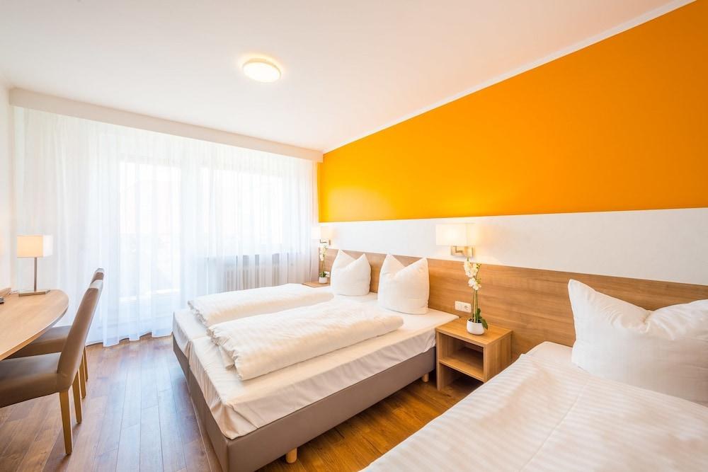 Hotel S16 photo 3