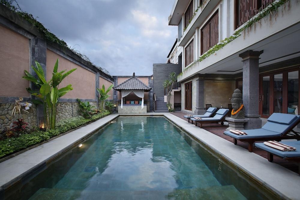 The Visala Boutique Suites Seminyak photo 3