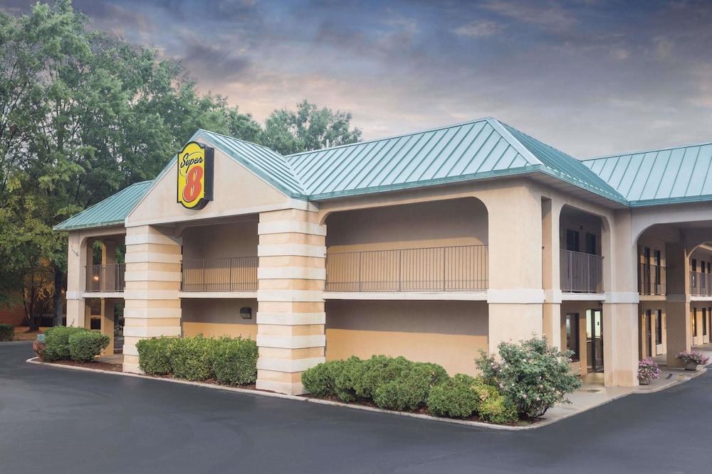 Super 8 by Wyndham Decatur/Lithonia/Atl Area photo 2