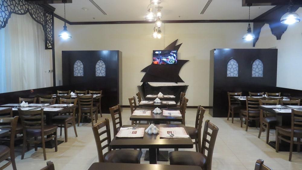 AL JAWHARA GARDEN photo 2