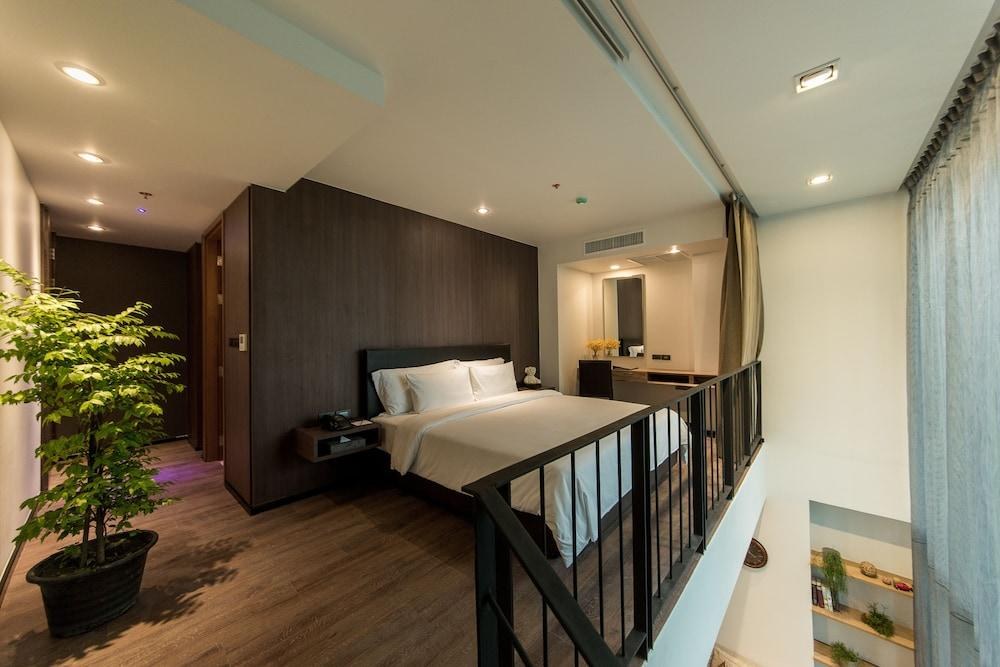 LIT BANGKOK RESIDENCE photo 2