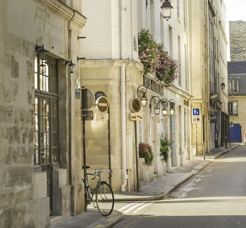 JEANNE D'ARC LE MARAIS photo 4
