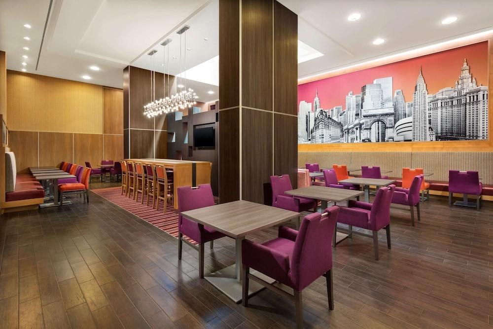 Hampton Inn Manhattan/Times Square Central photo 3