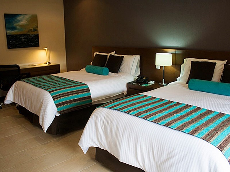 COUNTRY HOTEL & SUITES photo 4