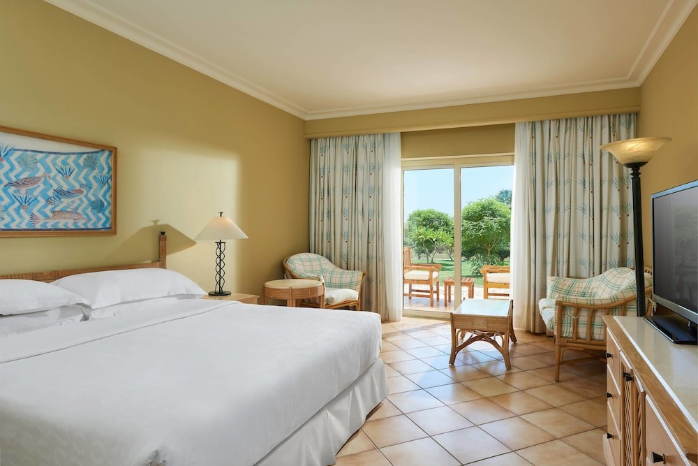 SHERATON SOMA BAY RESORT photo 2