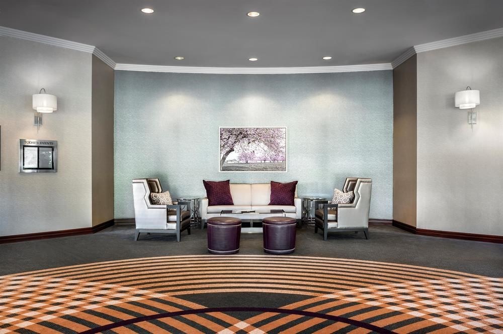 SHERATON TORONTO AIRPORT HOTEL  CONFERENCE CENTRE
