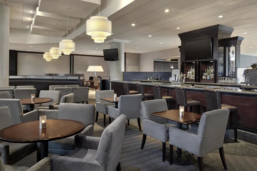 SHERATON VANCOUVER GUILDFORD HOTEL photo 1
