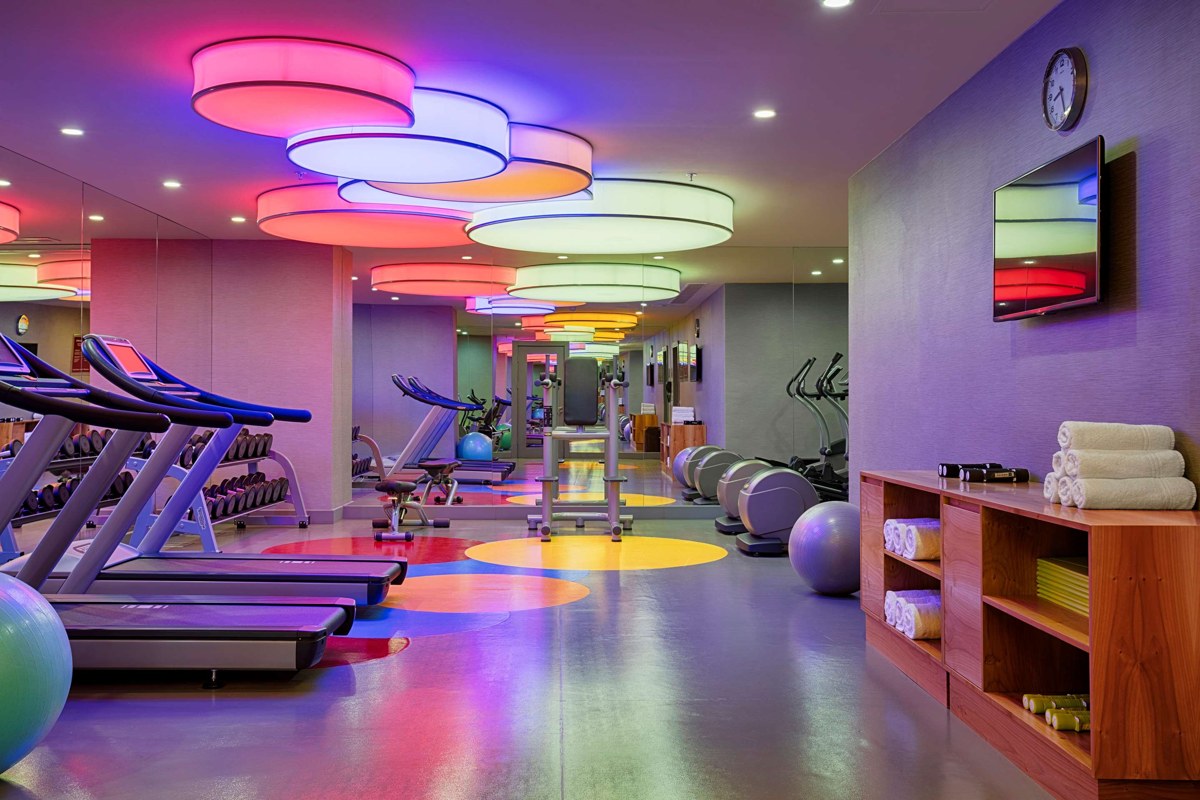 FOUR POINTS BY SHERATON ISTANBUL BATISEHIR photo 3