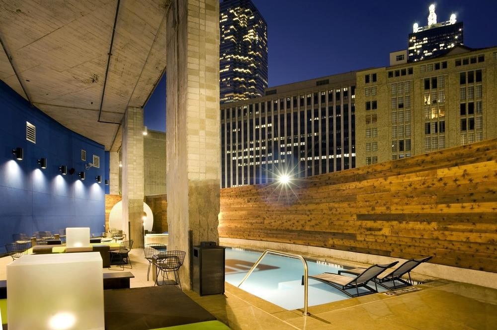 ALOFT DALLAS DOWNTOWN photo 3