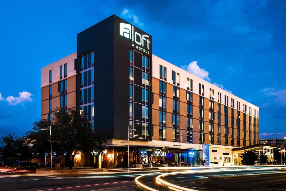 ALOFT AUSTIN AT THE DOMAIN photo 2