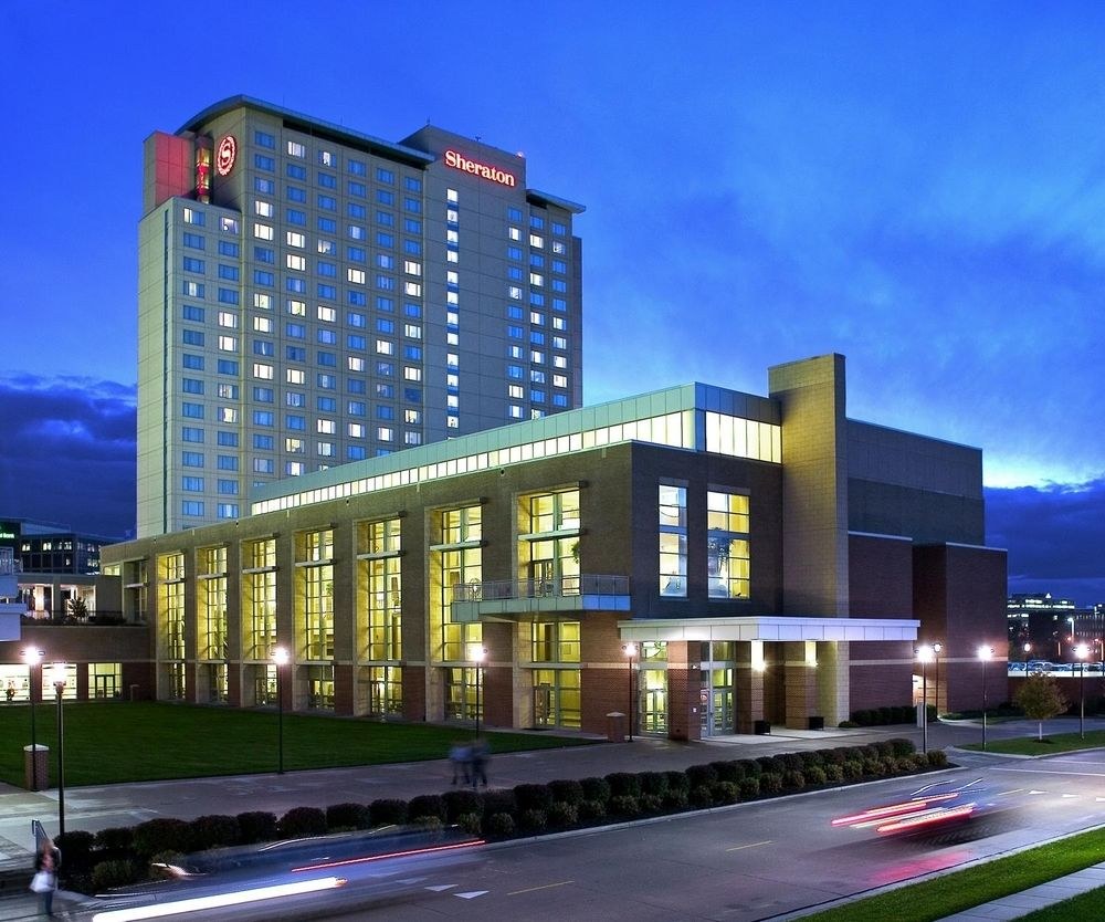 SHERATON OVERLAND PARK HOTEL AT THE CONVENTION CENTER photo 2