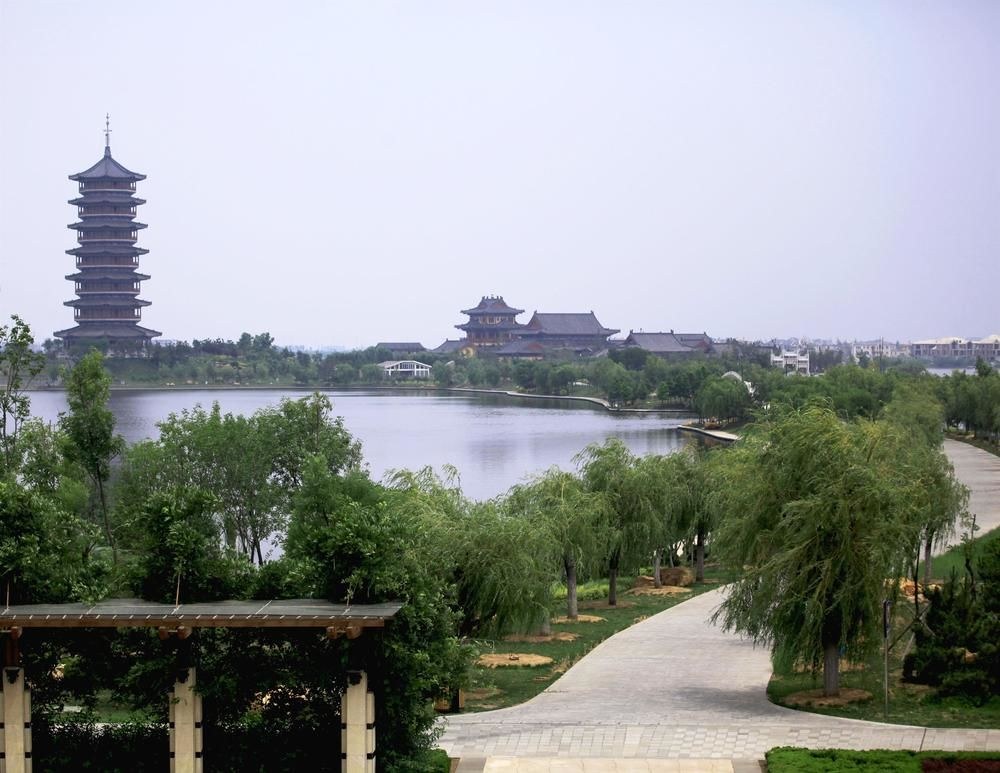 Sheraton Qingdao Jiaozhou Hotel photo 4