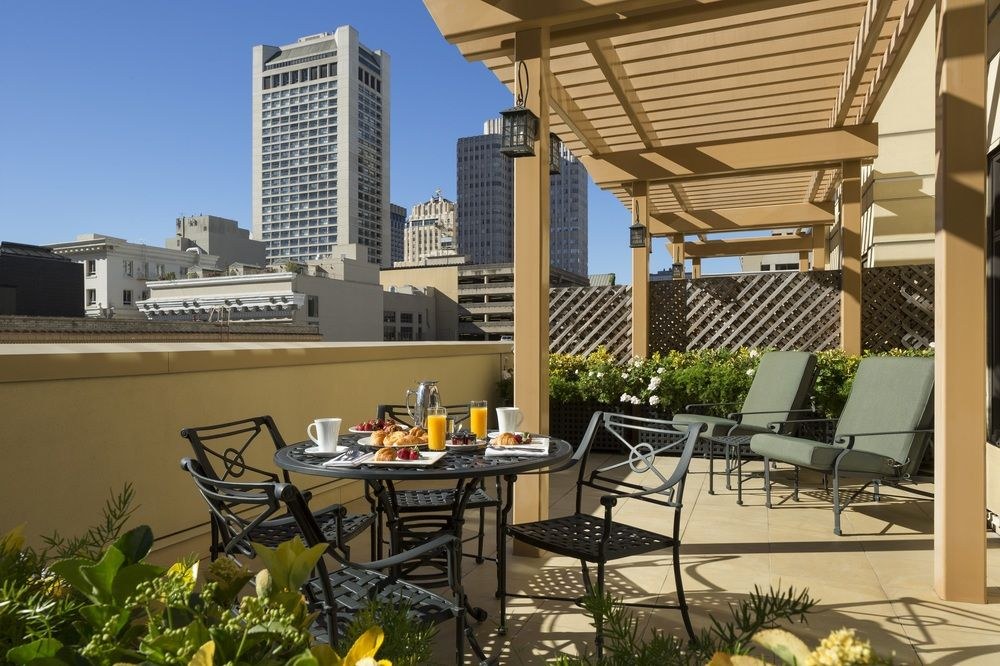 Orchard Garden Hotel photo 4