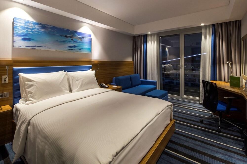 Hampton by Hilton Istanbul Kurtkoy photo 2