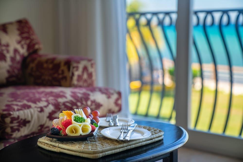 JEWEL PARADISE COVE RESORT & SPA RUNAWAY BAY - ADULTS ONLY photo 2