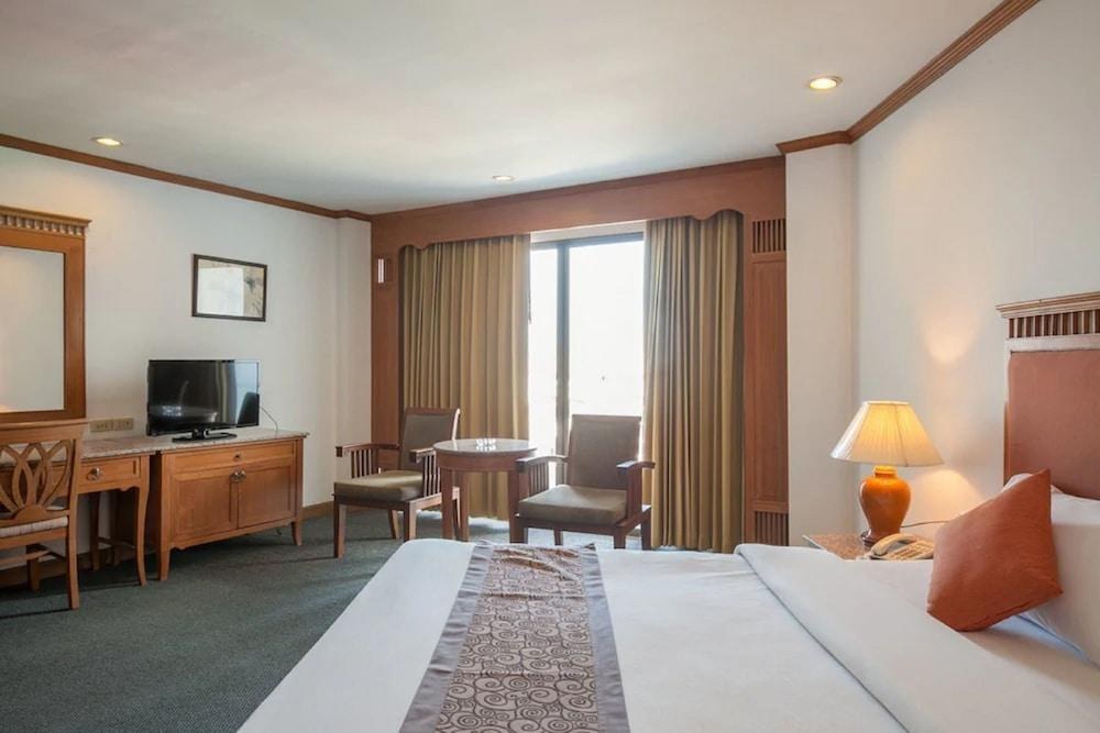 Royal Palace Hotel photo 4