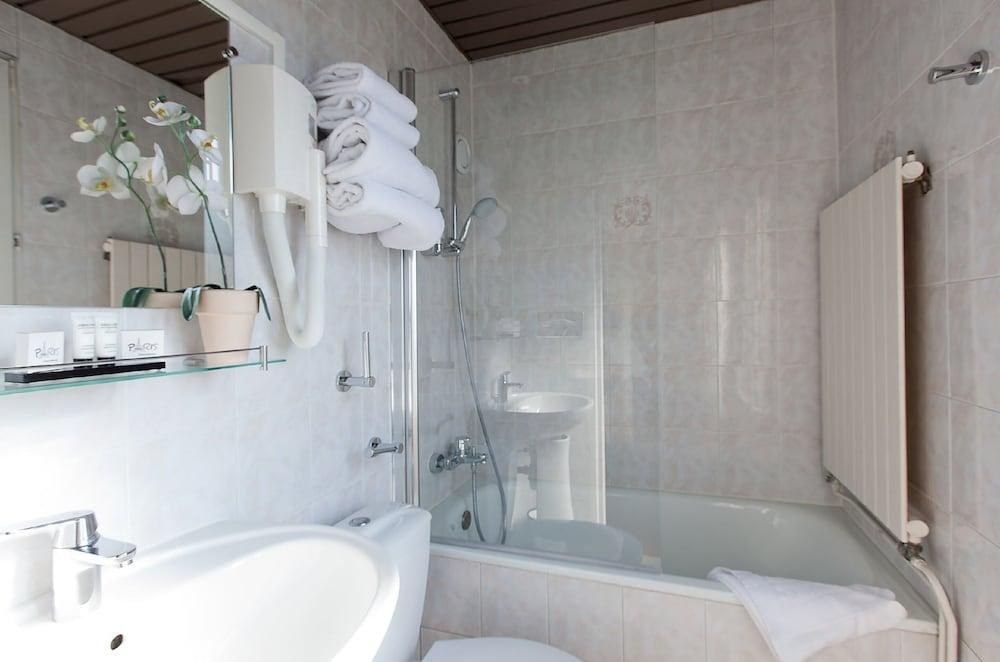Hôtel Alyss Saphir Cambronne Eiffel photo 3