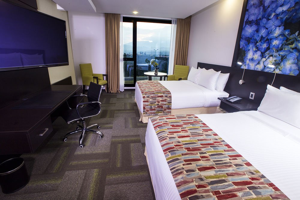 Wyndham Quito Airport photo 1