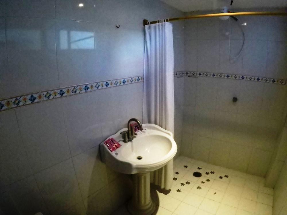 Hotel Ashly photo 3