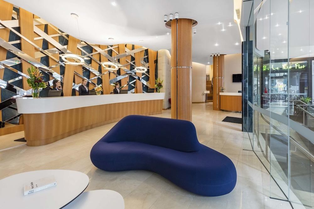Rydges Australia Square