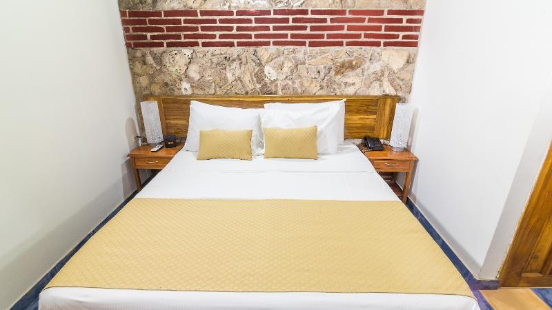HOTEL 3 BANDERAS photo 3