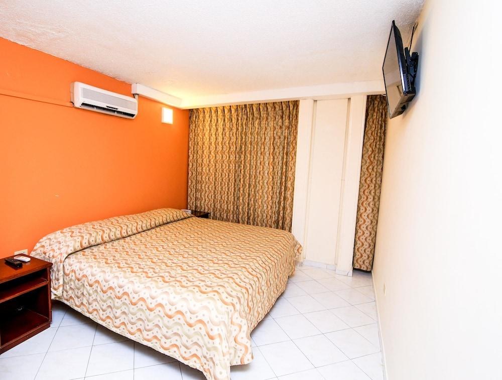 Portobelo Convention Center photo 2