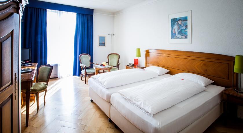 CARLTON- EUROPE VINTAGE ADULTS HOTEL photo 1