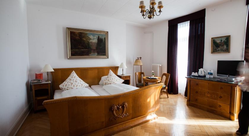 CARLTON- EUROPE VINTAGE ADULTS HOTEL photo 3
