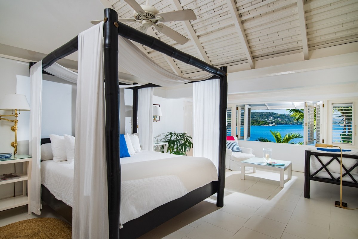 ROUND HILL HOTEL AND VILLAS photo 2