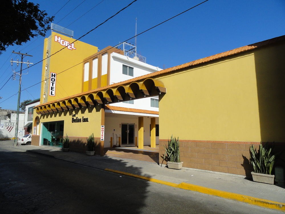 Las Dalias Inn