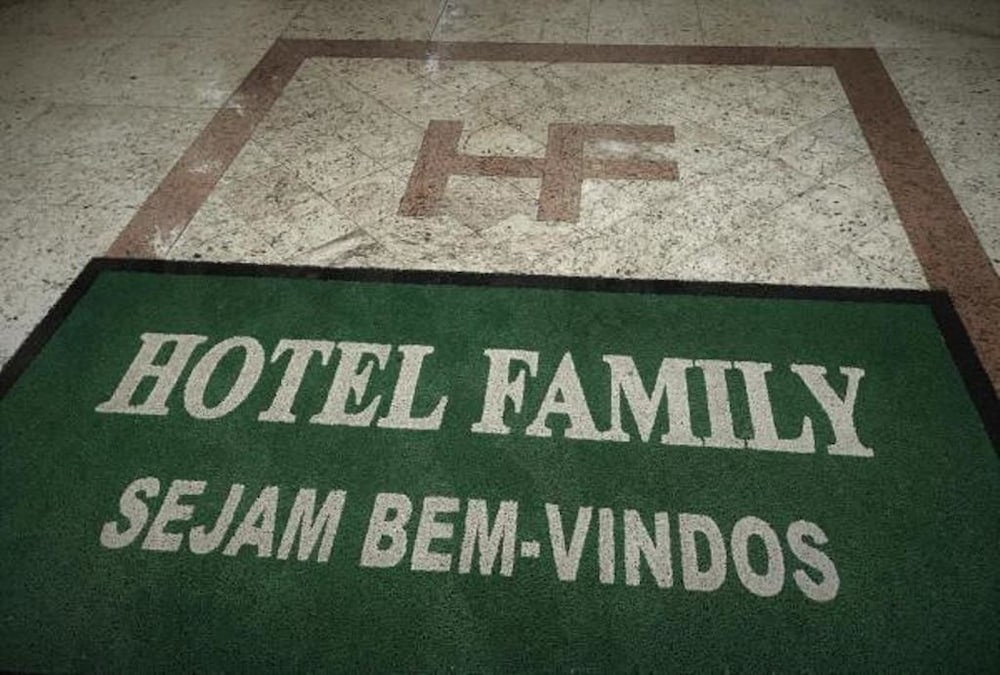 Family Hotel photo 1