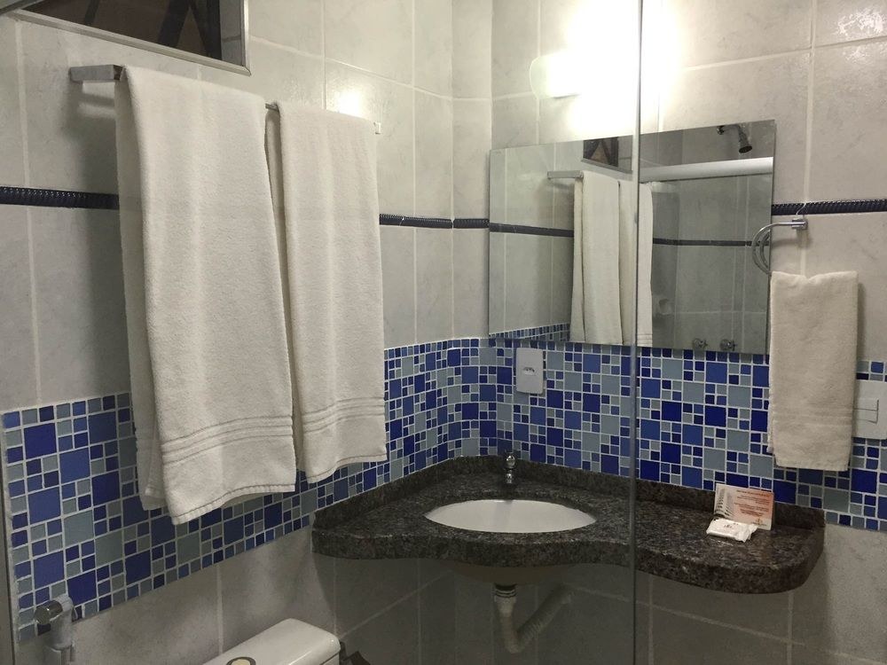 HOTEL CASA BLANCA