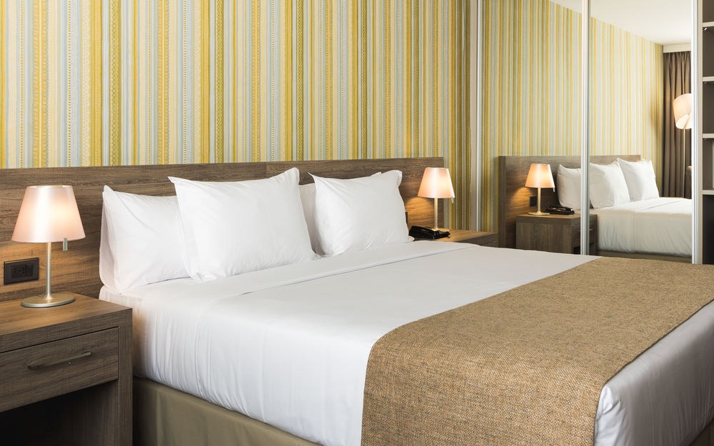 FRONTIER HOTEL RIVERA