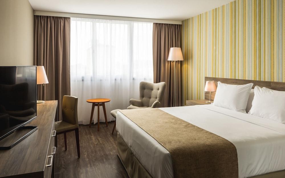 FRONTIER HOTEL RIVERA photo 3