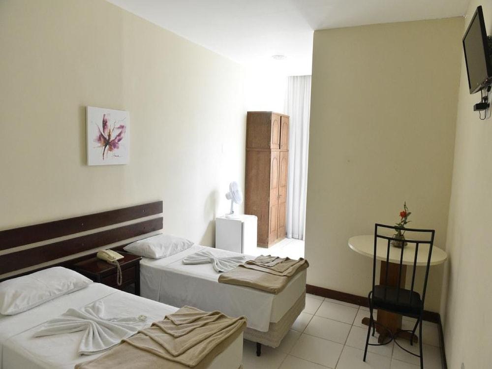 OYO HOTEL L'ESPACE - JARAGUÁ BELO HORIZONTE