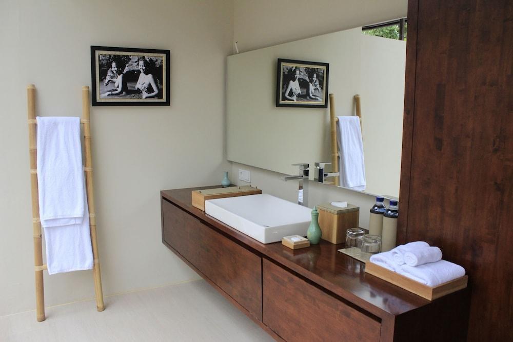 SENETAN VILLAS AND SPA RESORT photo 4