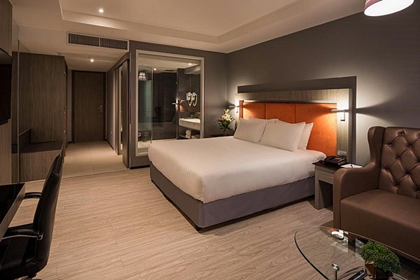 GRAND 5 HOTEL & PLAZA SUKHUMVIT photo 2