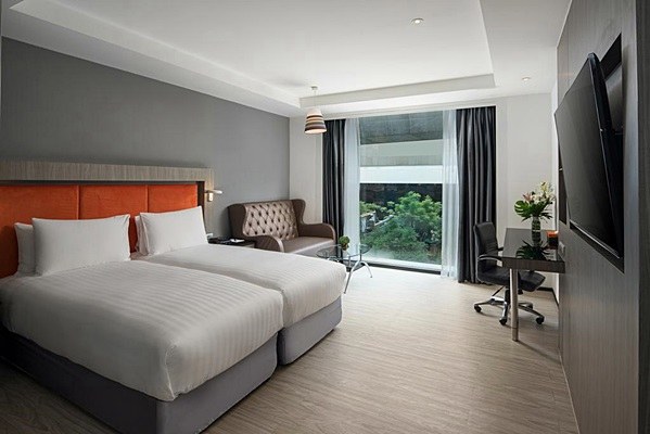GRAND 5 HOTEL & PLAZA SUKHUMVIT photo 4