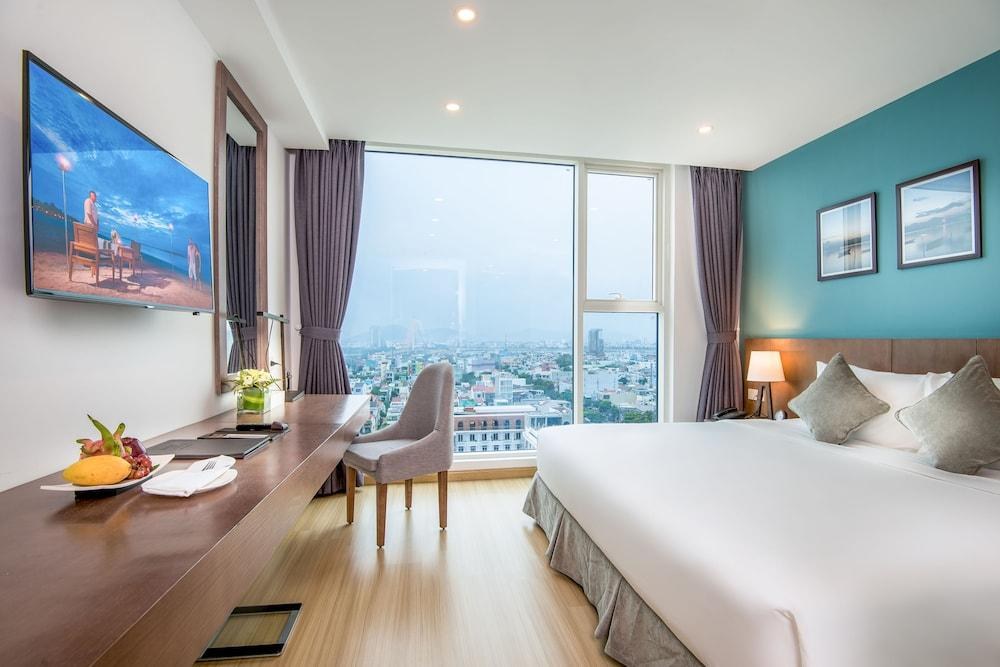 Royal Lotus Hotel Danang photo 2