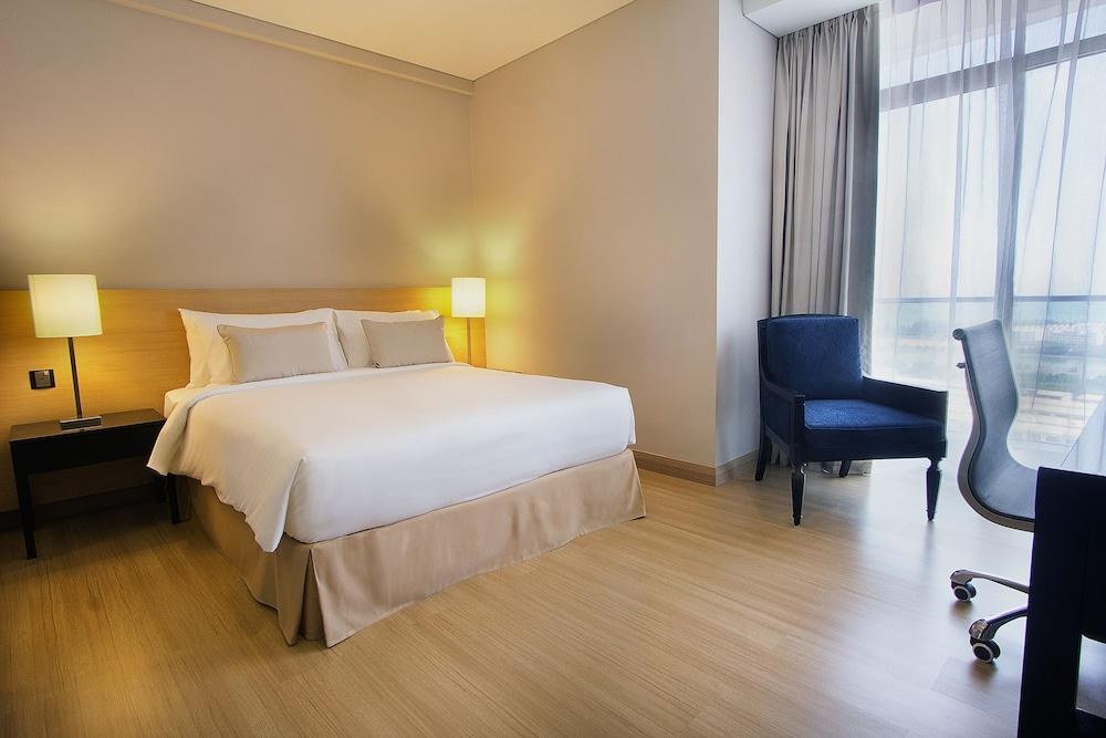 THE STRAITS HOTEL and SUITES photo 3