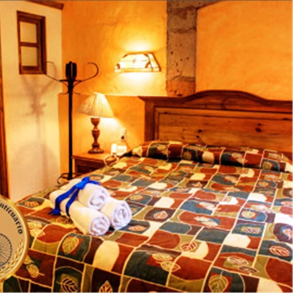 Hotel Casa del Anticuario photo 4