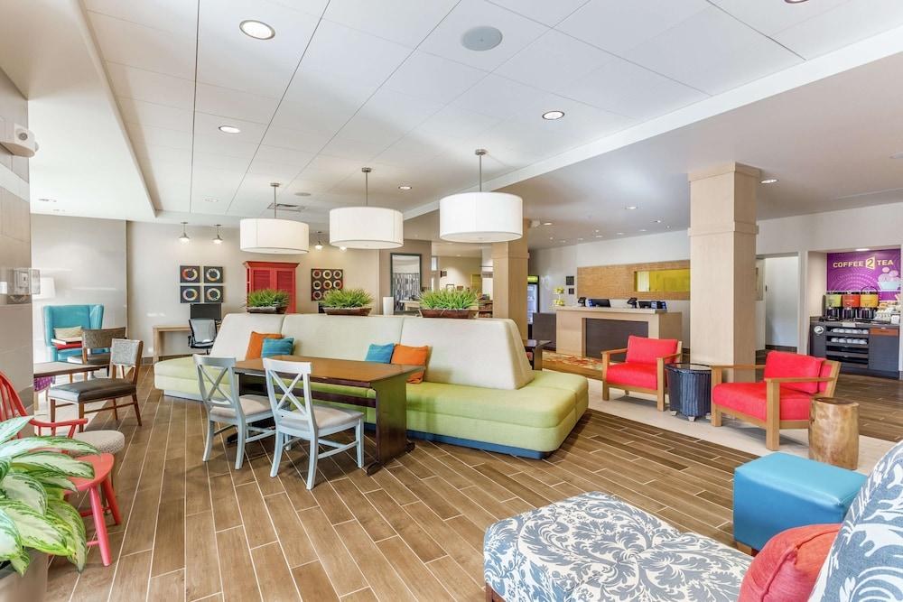 Home2 Suites by Hilton Albany Wolf Rd photo 2