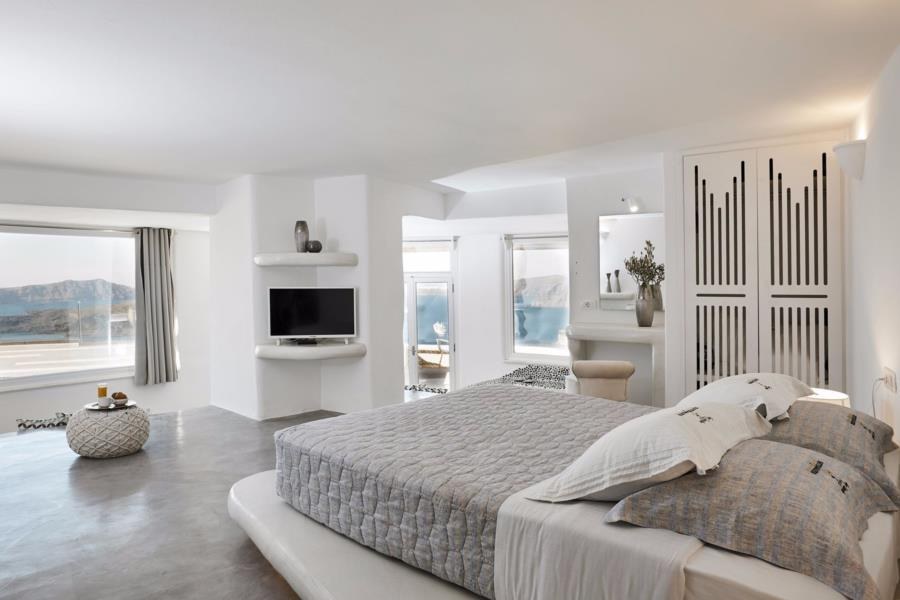 SUITES OF THE GODS CAVE SPA