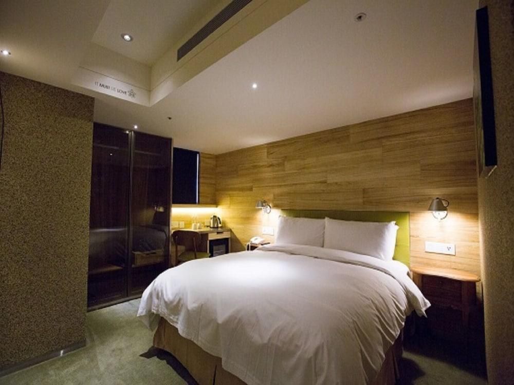 Inhouse Hotel Taichung photo 2