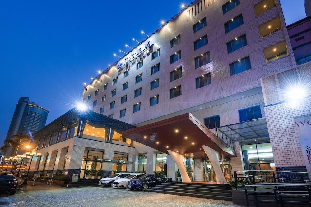 HOTEL TAINAN photo 4