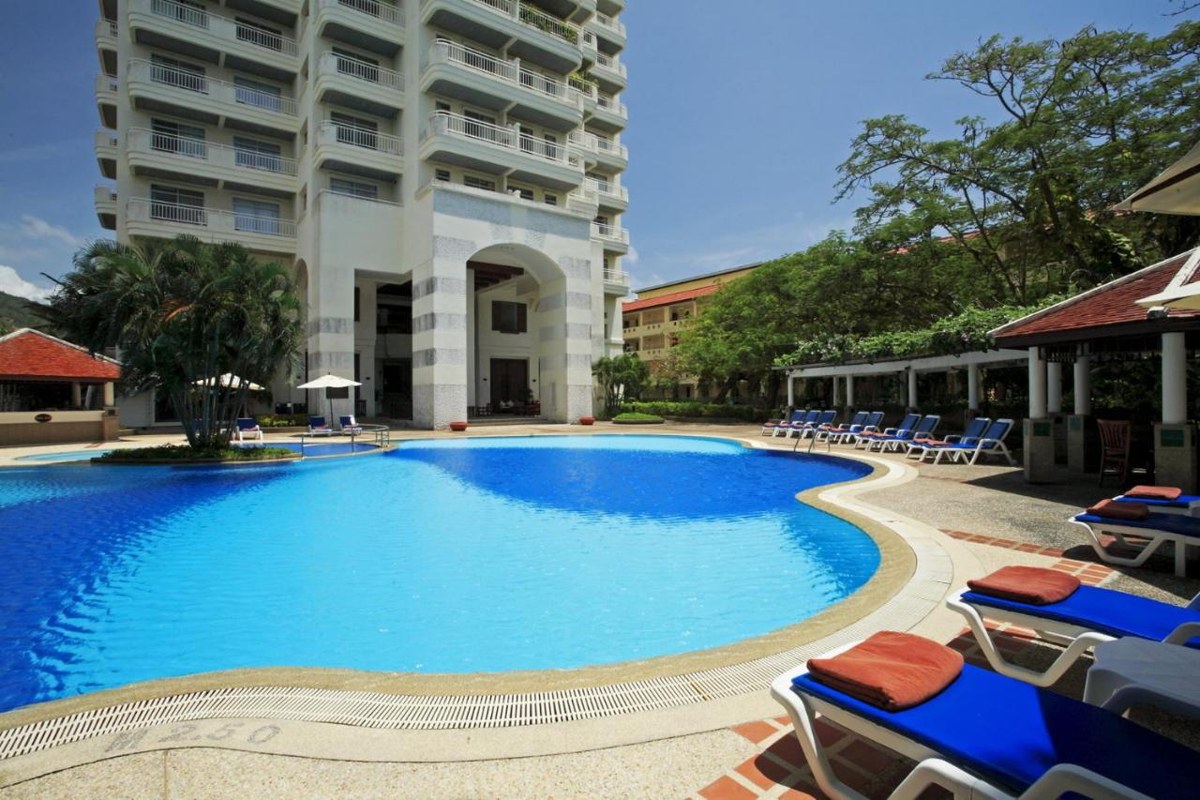 WATERFRONT SUITES PHUKET BY CENTARA