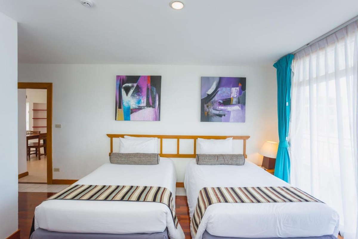 WATERFRONT SUITES PHUKET BY CENTARA photo 4